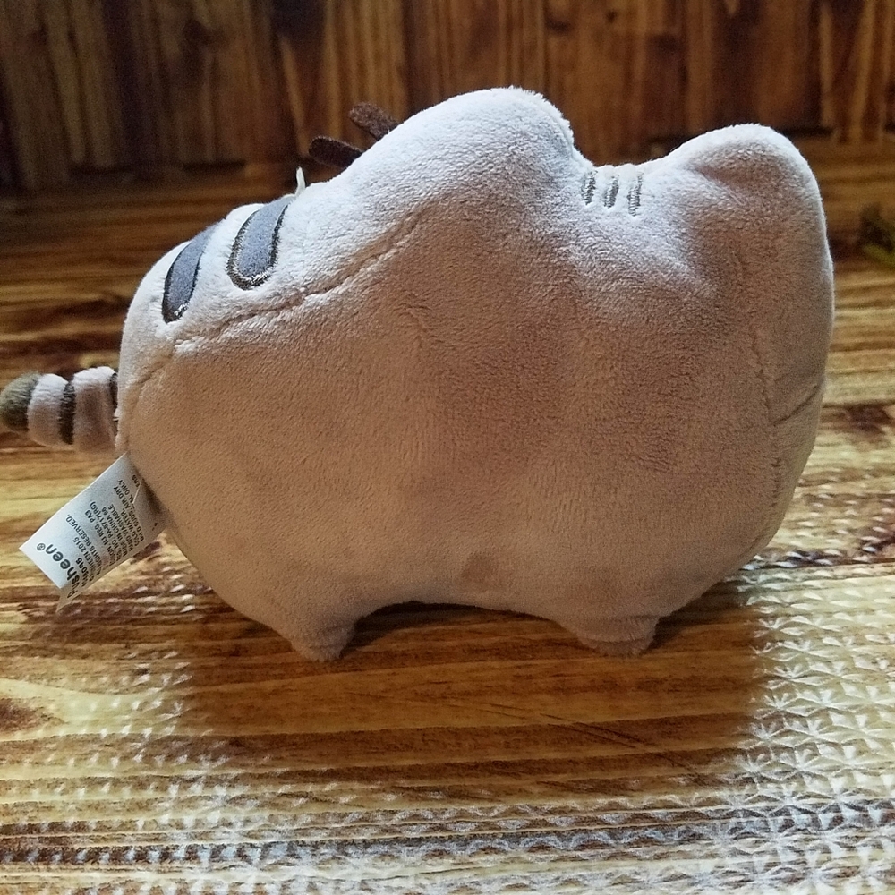 Pusheen Plush Toy Cat GUND 6 inches Soft Small - Picture 4 of 7